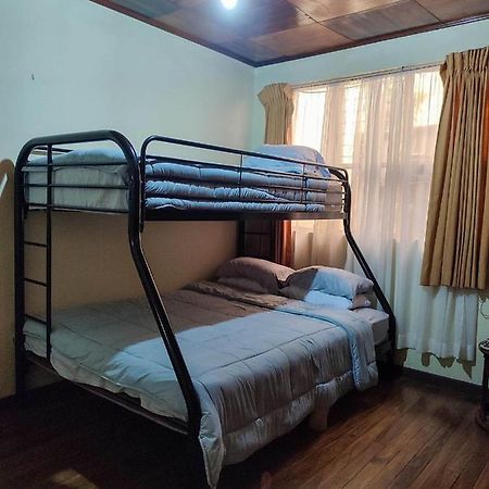 The Cozy Cactus House B&B Cartago Centro English Spoken Esterno foto